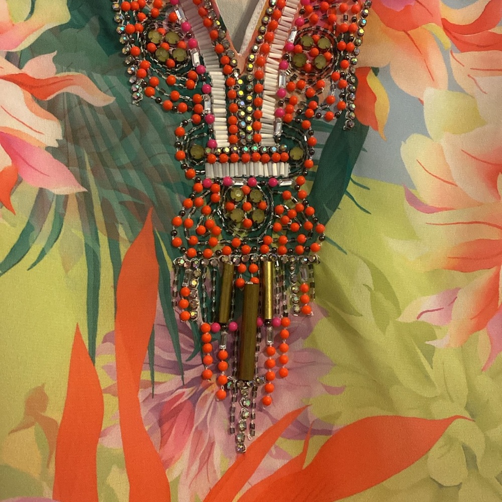 Winter escape reality retreat in this Floral Embellished Tunic by Boston Proper - Picture 2 of 5